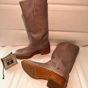 Frye Women's Rare Lilac Colored Leather Heeled Boots